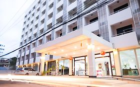 ไวท์เฮาส์ บิโซเทล